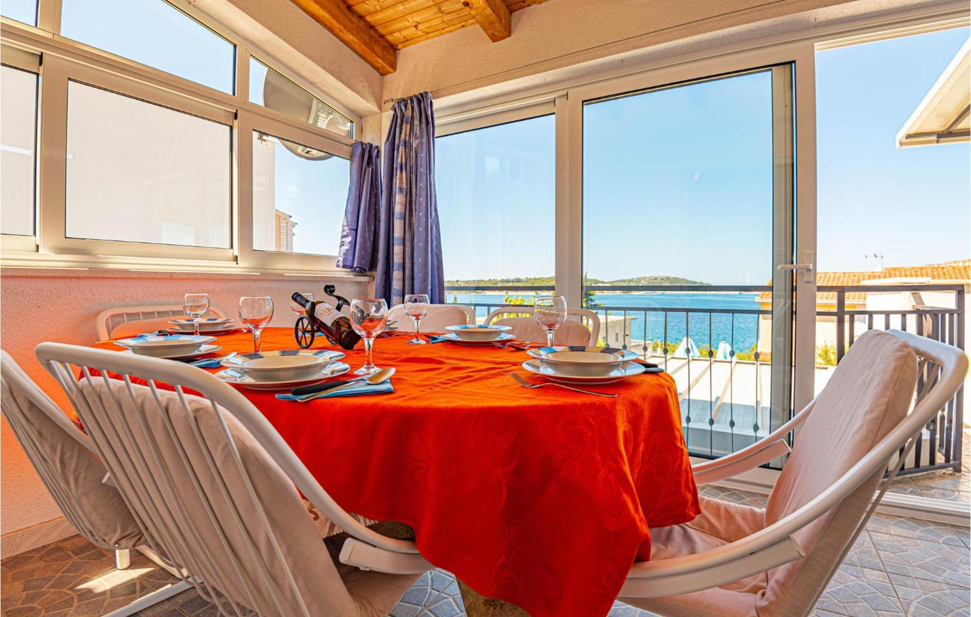 Nice Home In Zatoglav With House Sea View Podglavica Екстериор снимка