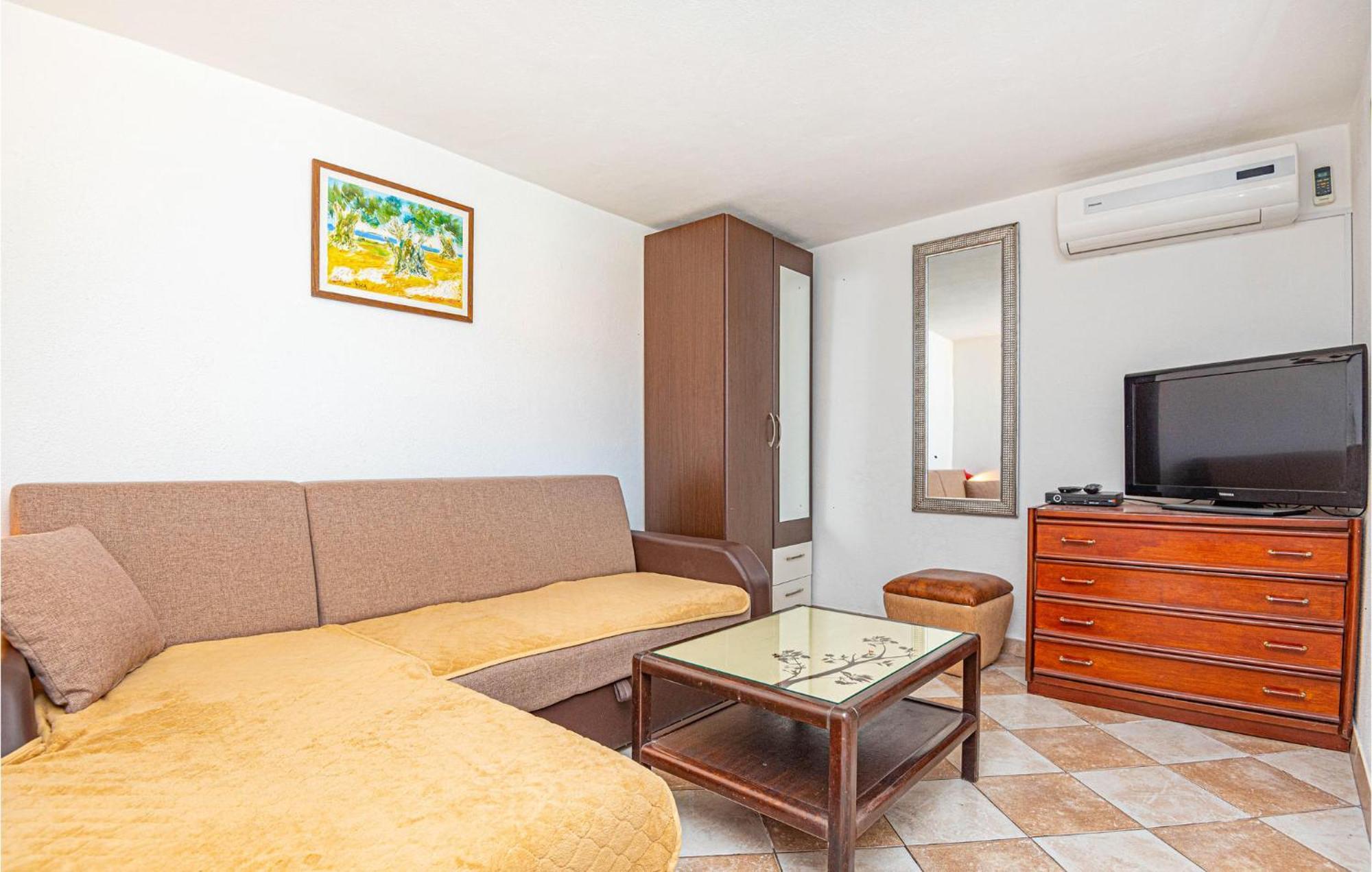 Nice Home In Zatoglav With House Sea View Podglavica Екстериор снимка